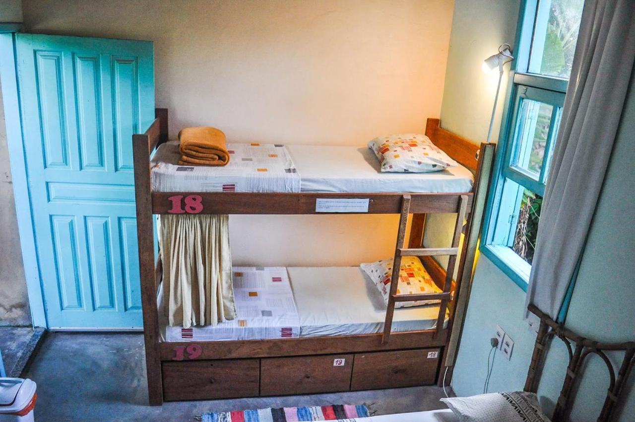 Paikea Hostel Прайя-ду-Роза Екстериор снимка