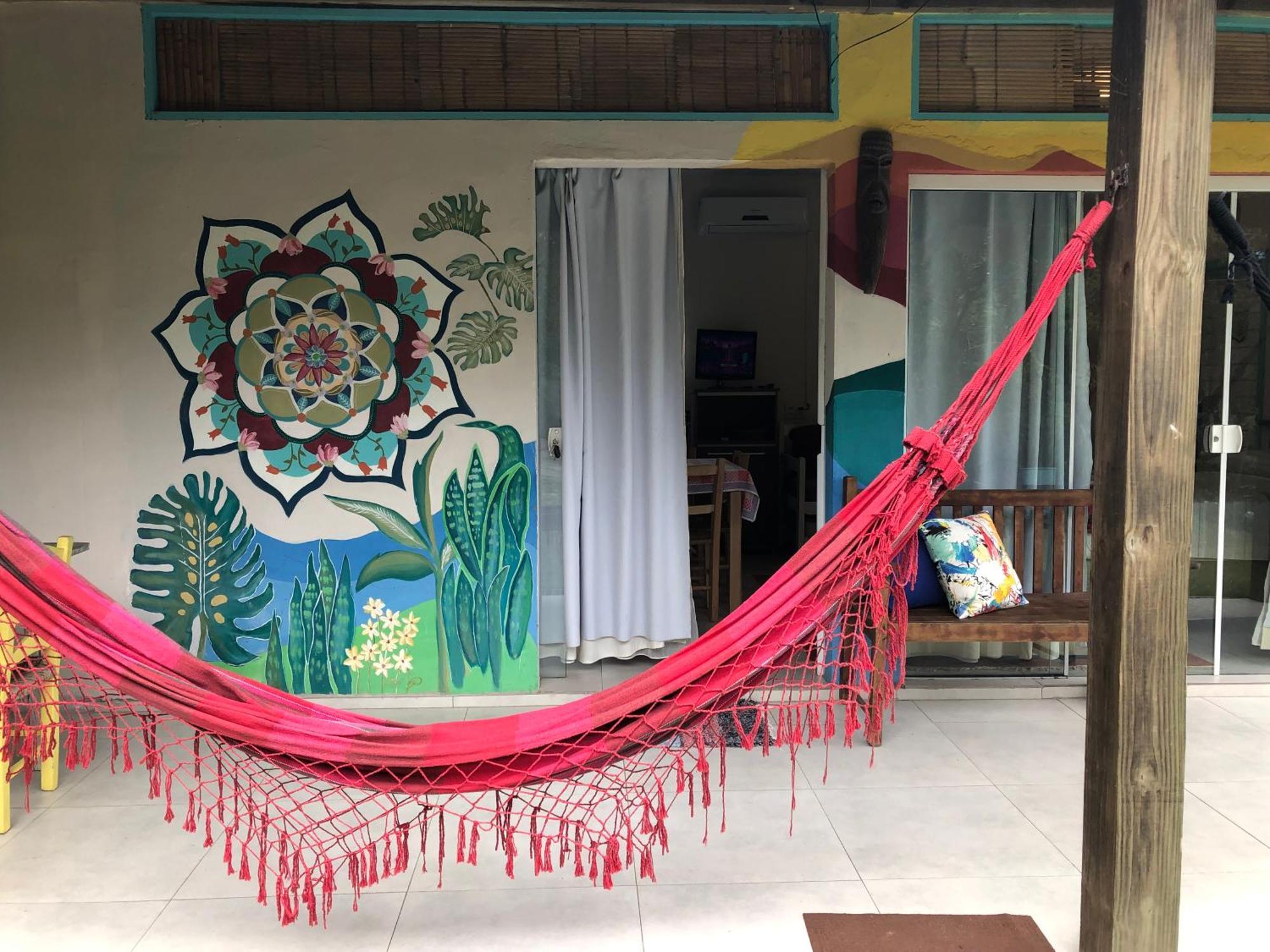Paikea Hostel Прайя-ду-Роза Екстериор снимка