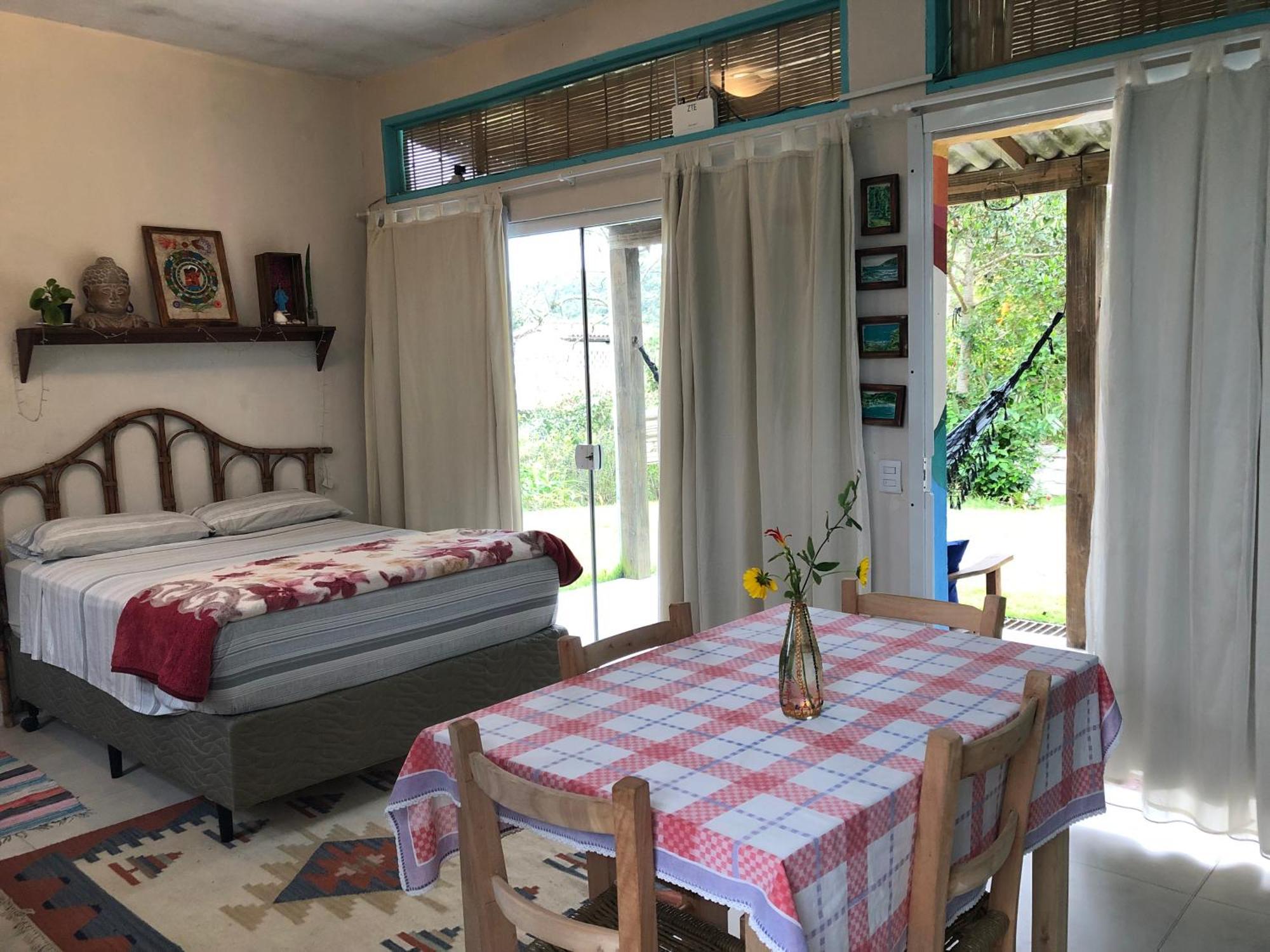 Paikea Hostel Прайя-ду-Роза Екстериор снимка