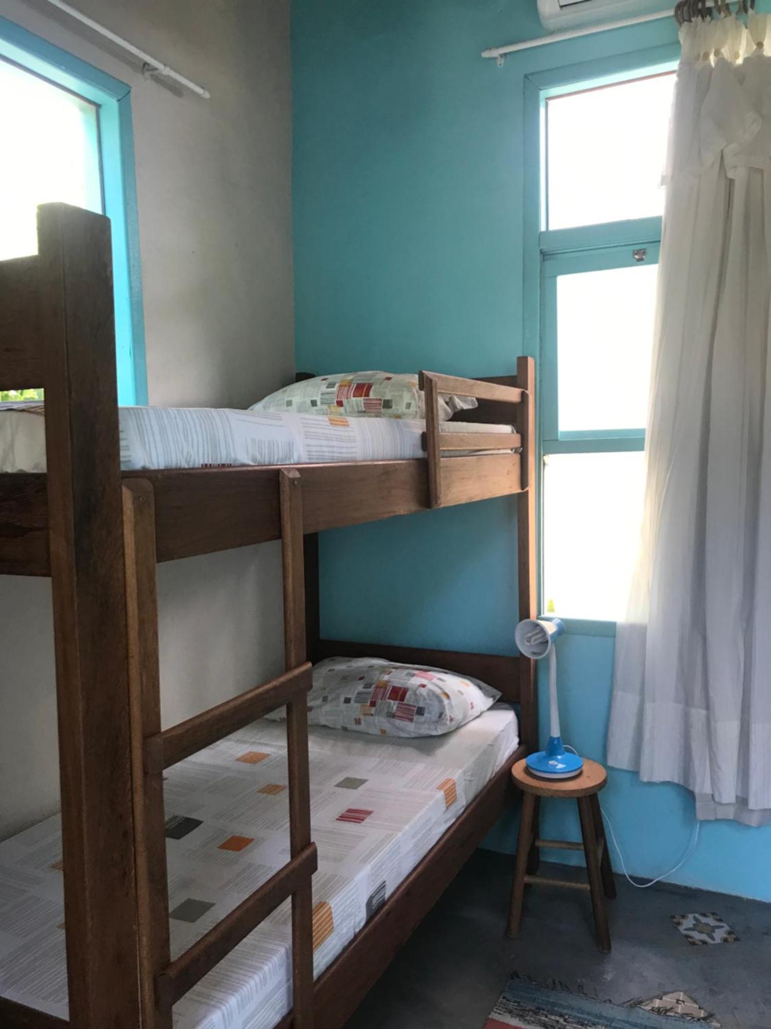 Paikea Hostel Прайя-ду-Роза Екстериор снимка